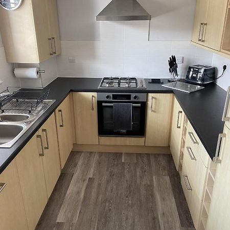 Burry Port Harbour Apartment Exteriör bild